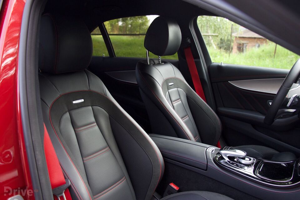 Mercedes-Benz E 43 AMG