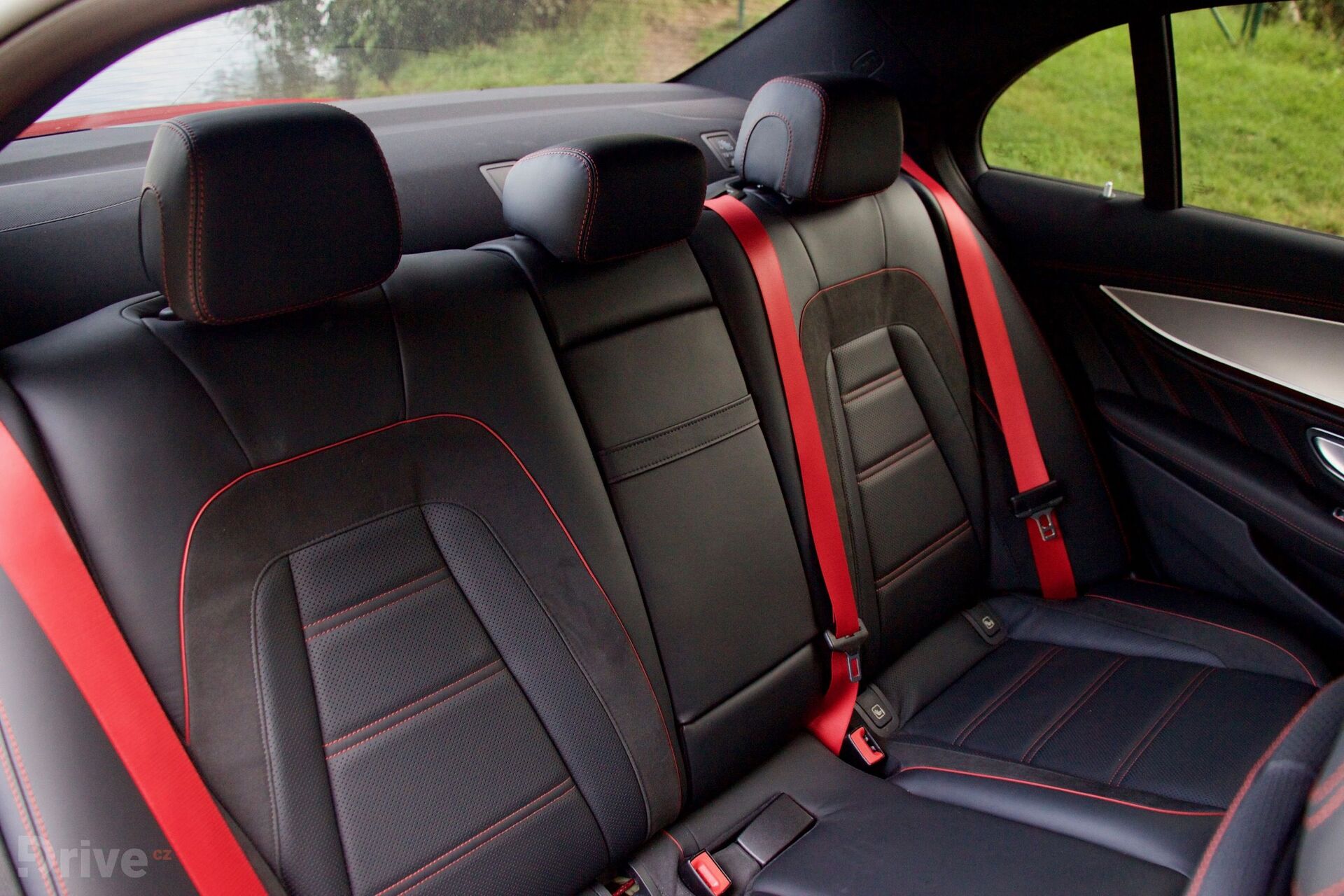 Mercedes-Benz E 43 AMG