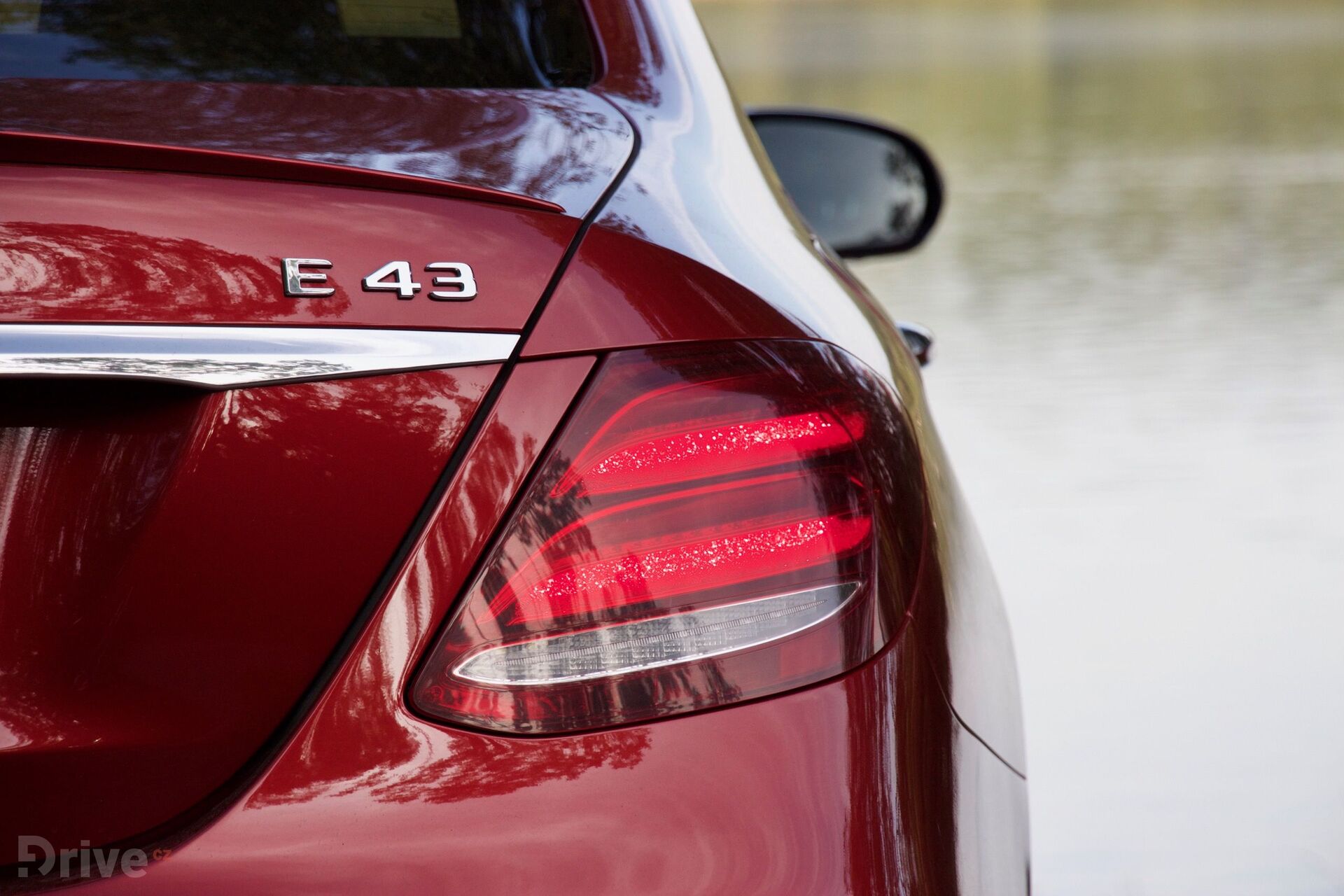 Mercedes-Benz E 43 AMG