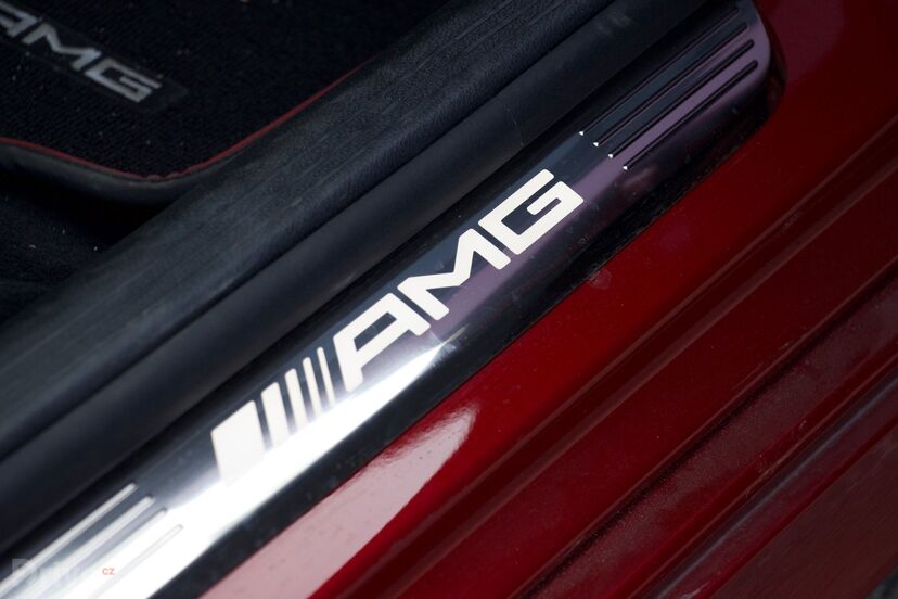 Mercedes-Benz E 43 AMG