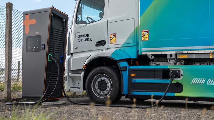 Mercedes-Benz eActros 400