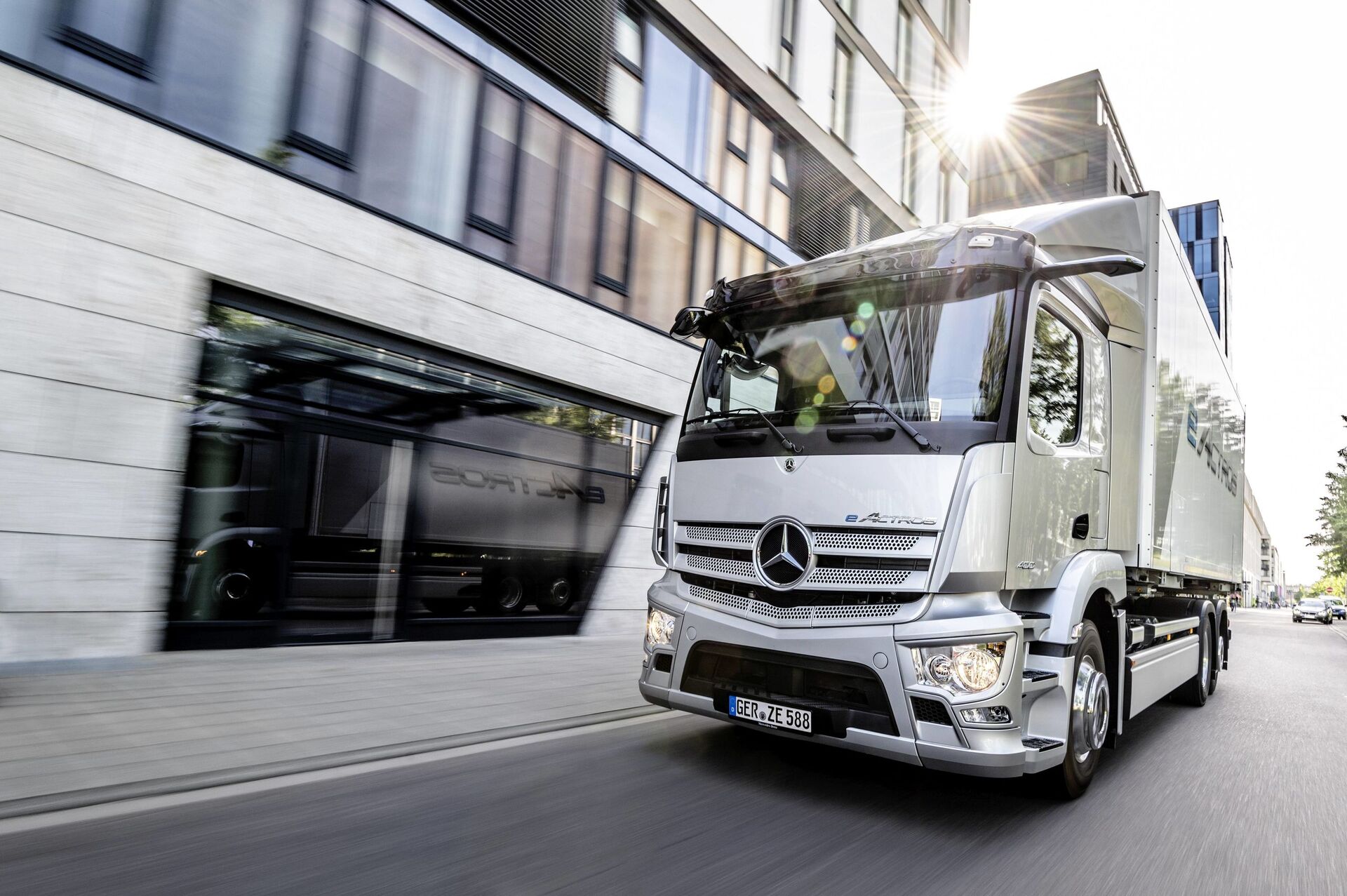 Mercedes-Benz eActros
