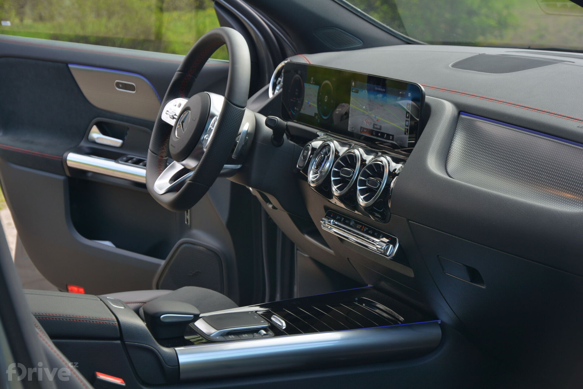 Mercedes-Benz EQA (2020)