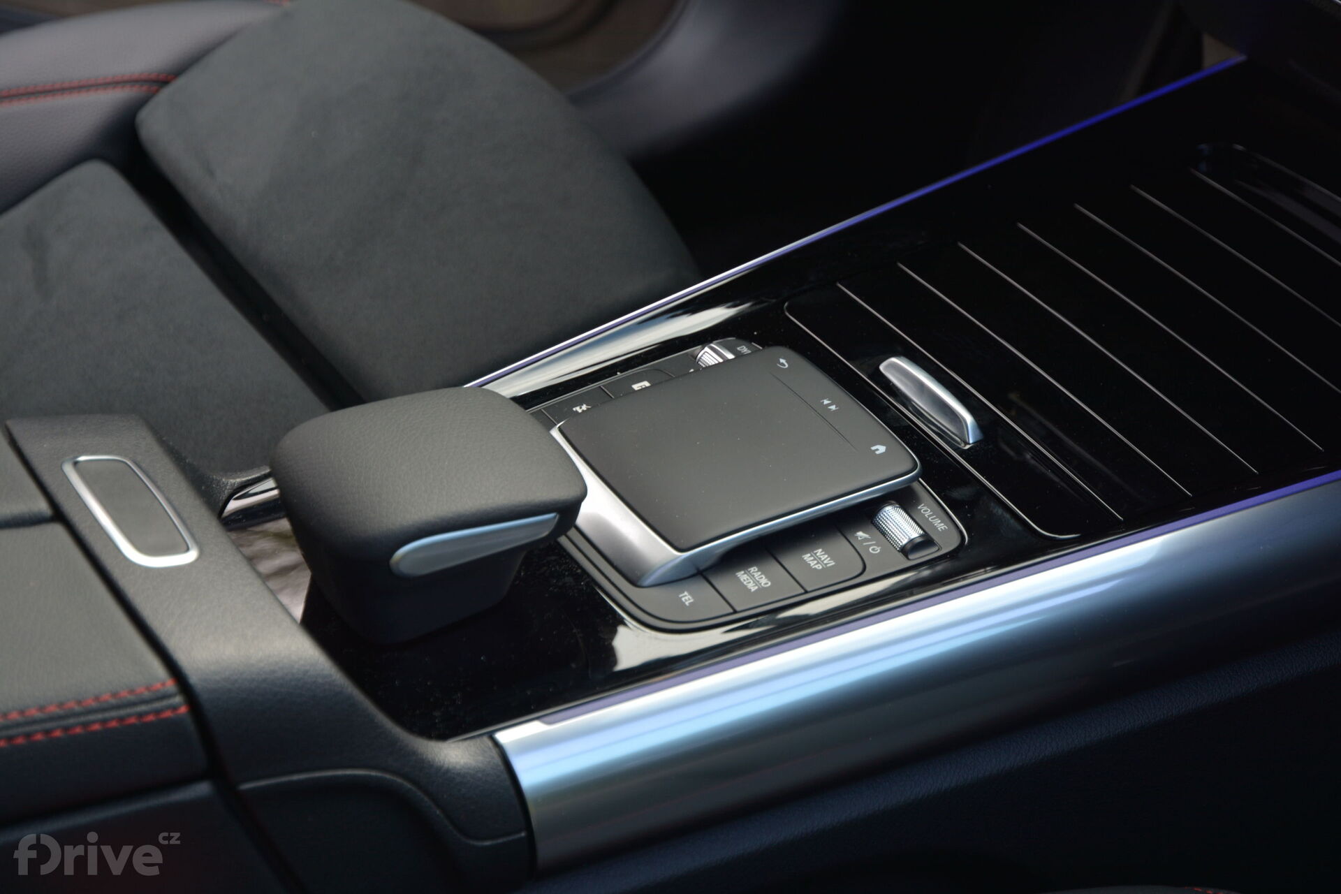 Mercedes-Benz EQA (2020)