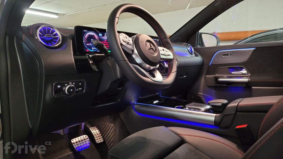 Mercedes-Benz EQA (2020)