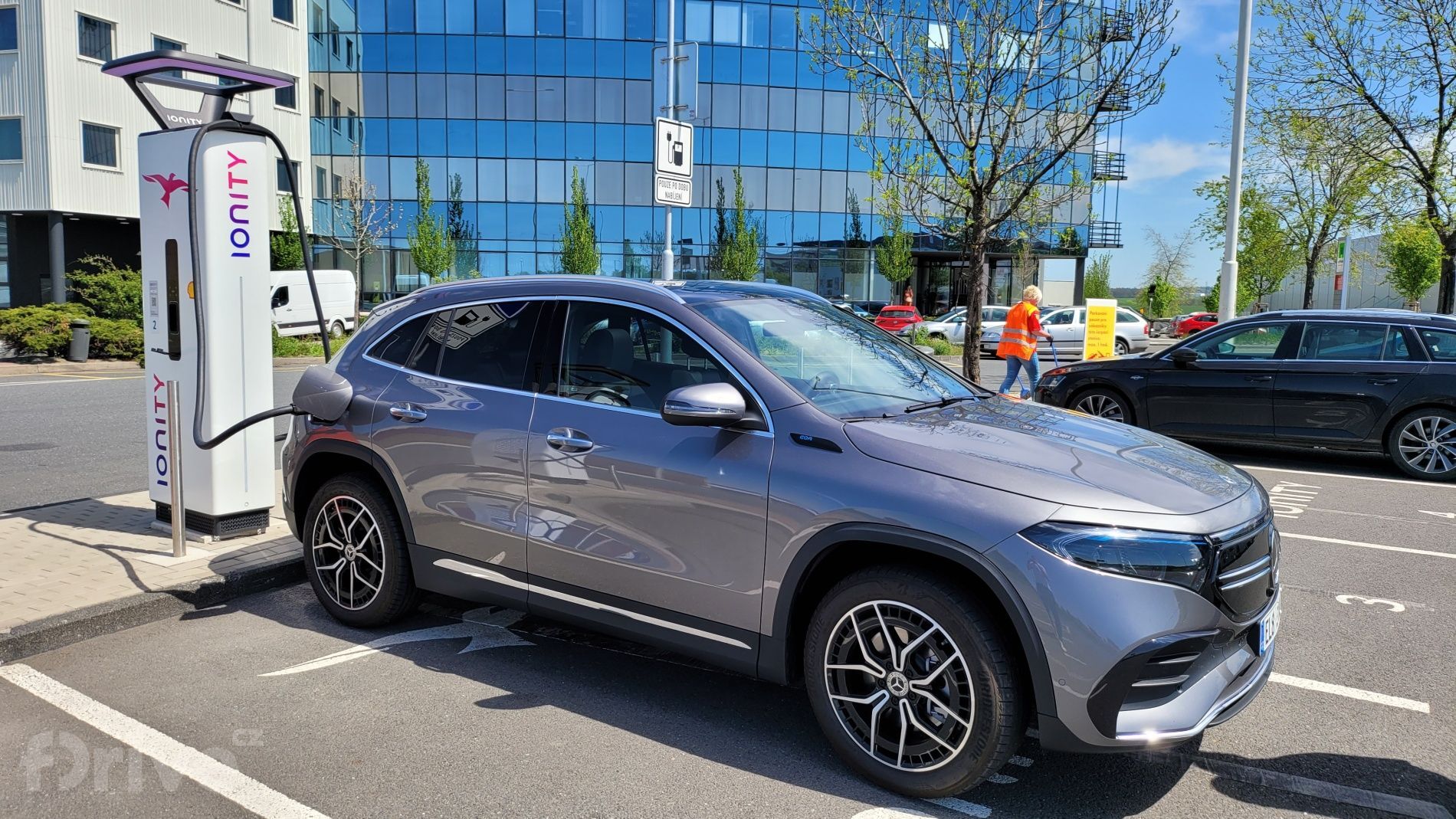 Mercedes-Benz EQA (2020)