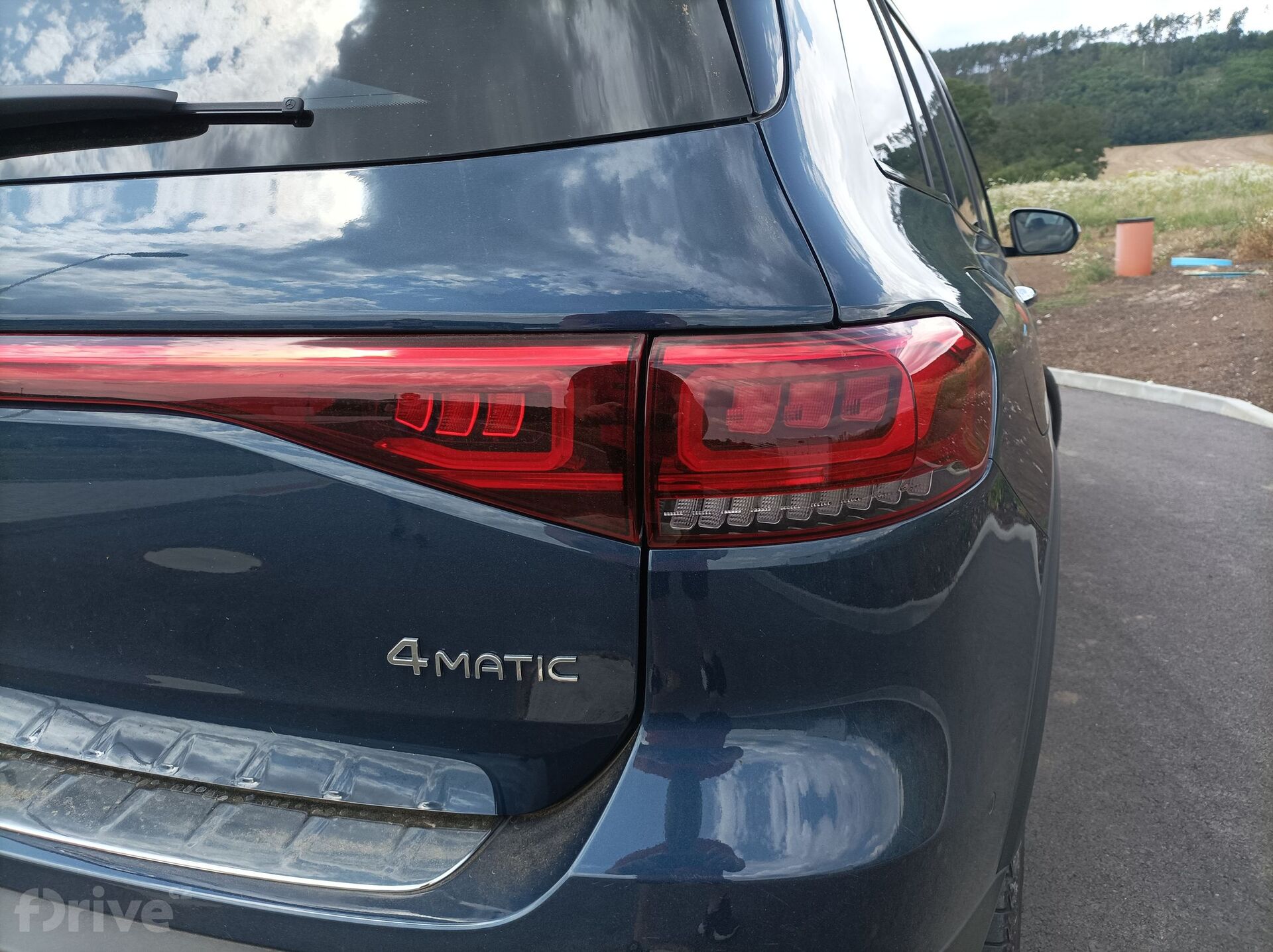 Mercedes-Benz EQB 300 4Matic