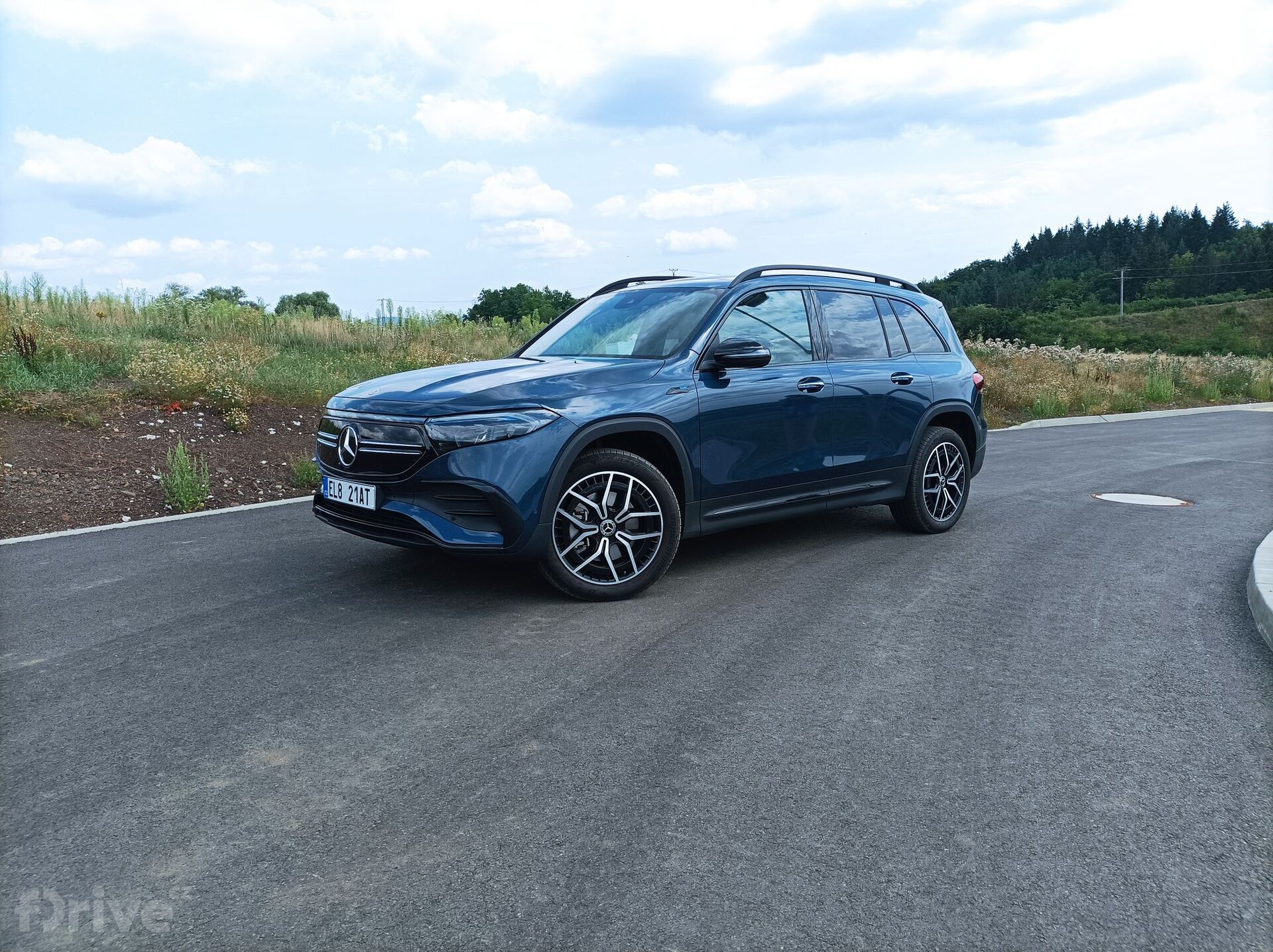 Mercedes-Benz EQB 300 4Matic