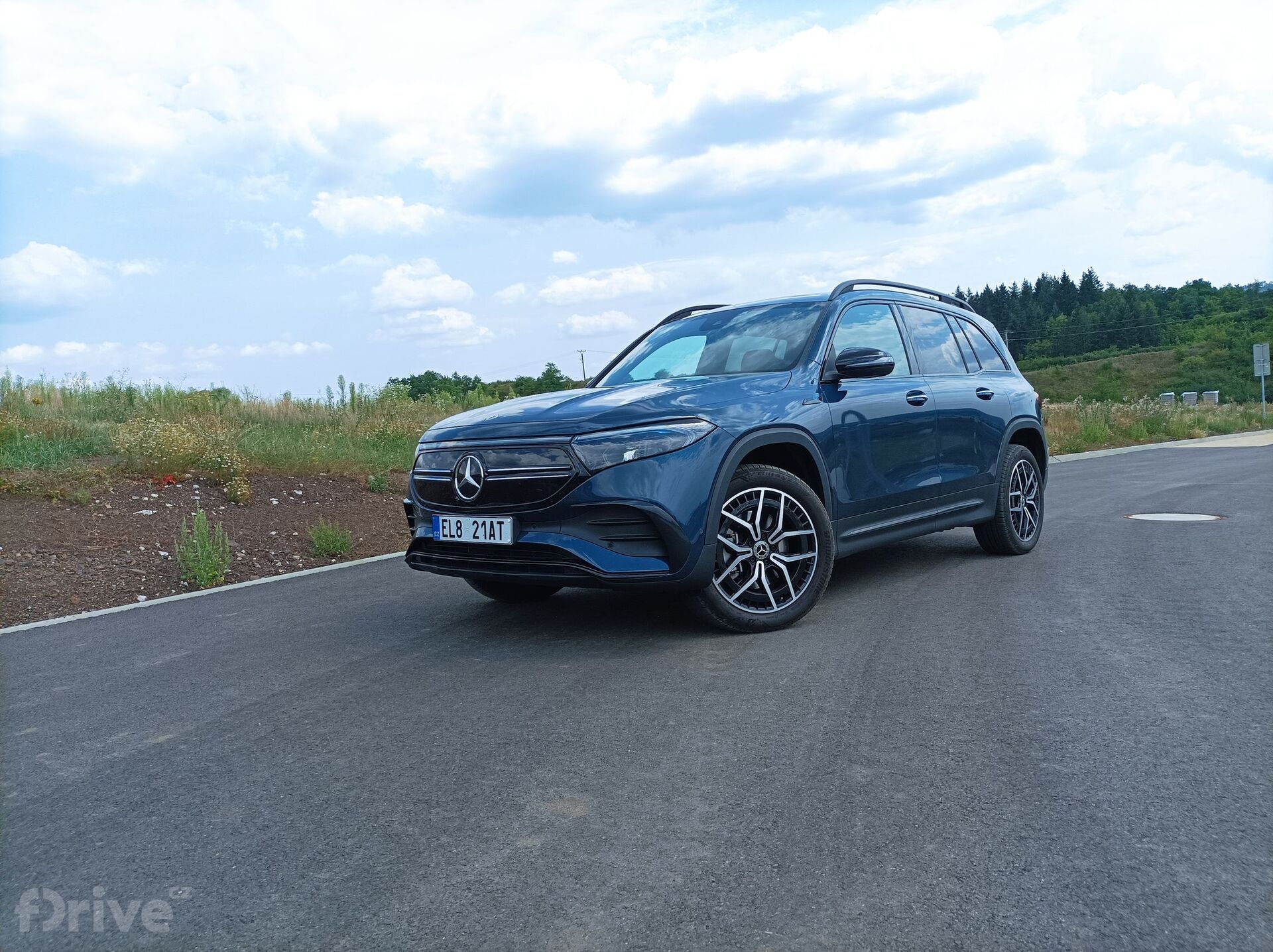 Mercedes-Benz EQB 300 4Matic