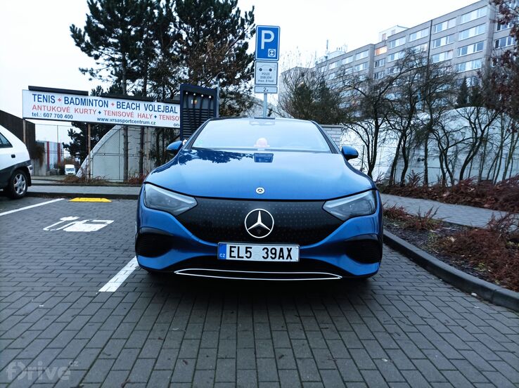 Mercedes-Benz EQE 350+