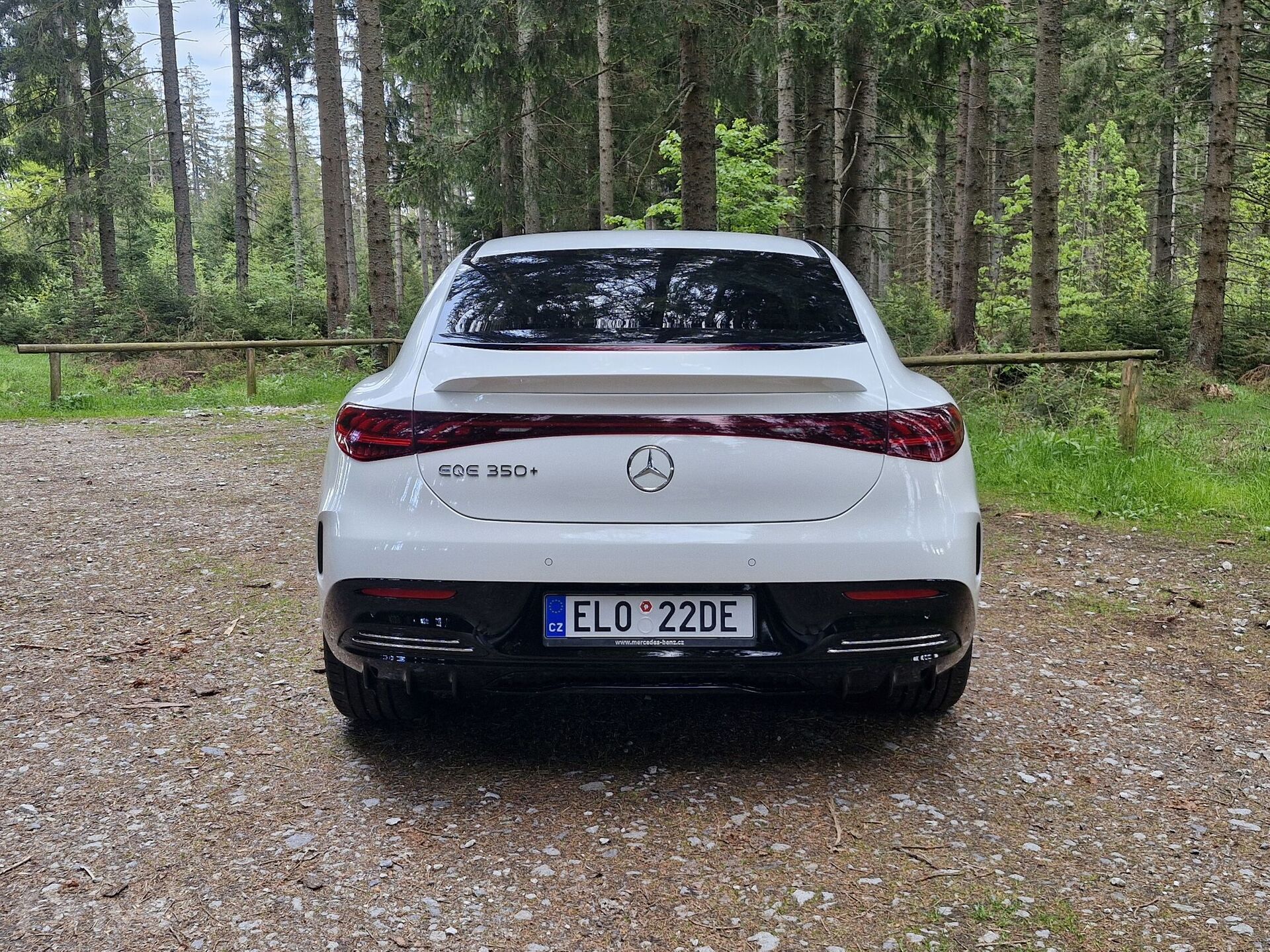 Mercedes-Benz EQE 350+