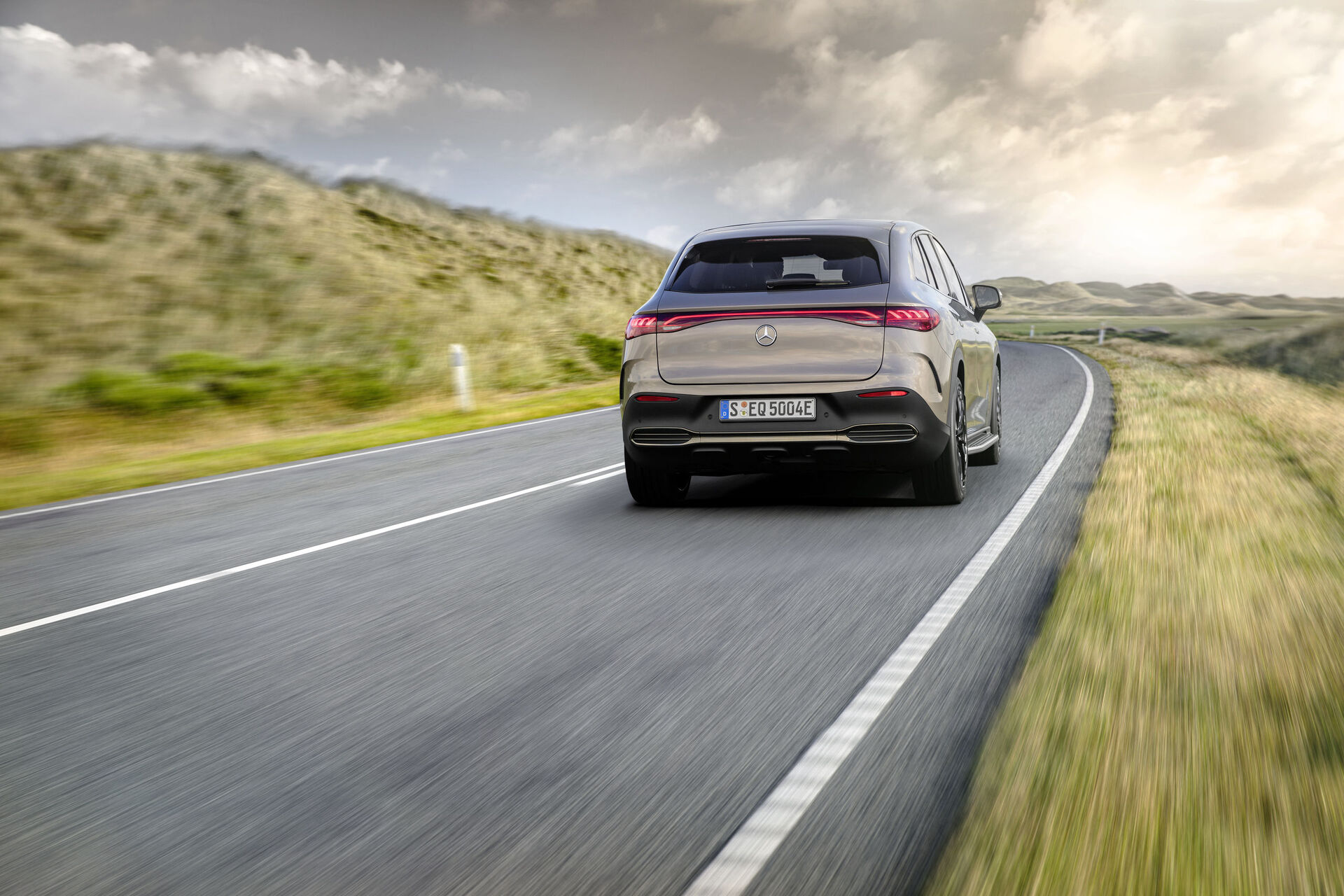 Mercedes-Benz EQE SUV