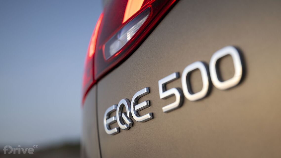 Mercedes-Benz EQE SUV