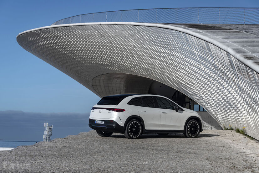 Mercedes-Benz EQE SUV