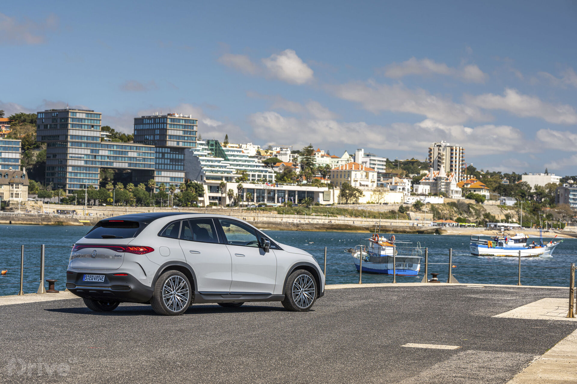 Mercedes-Benz EQE SUV