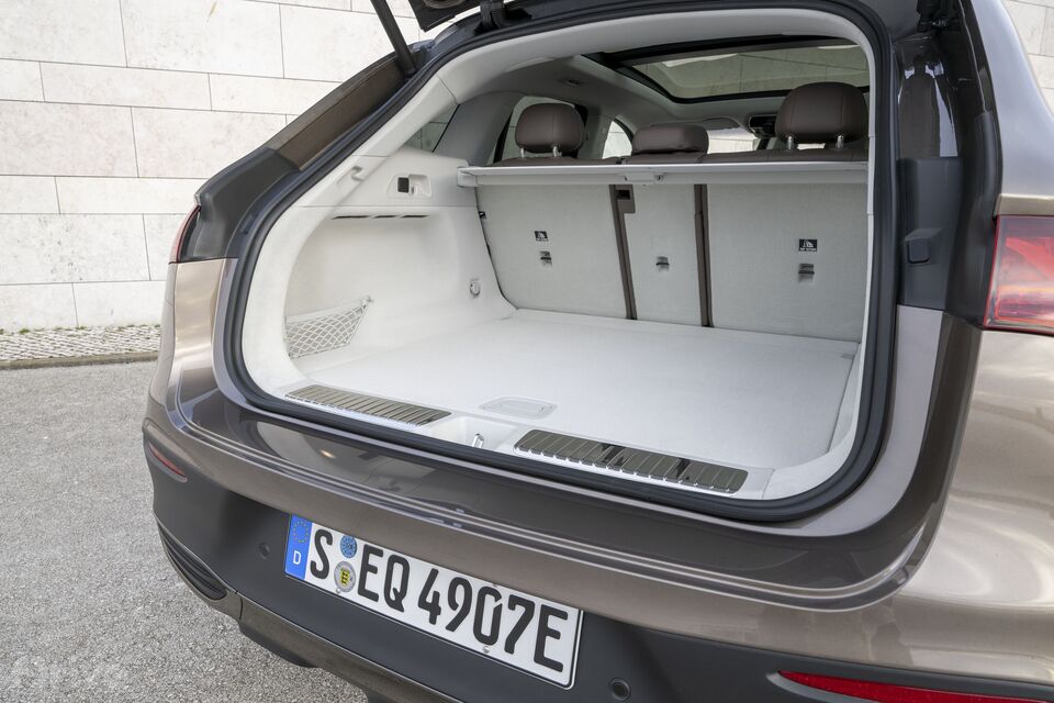 Mercedes-Benz EQE SUV