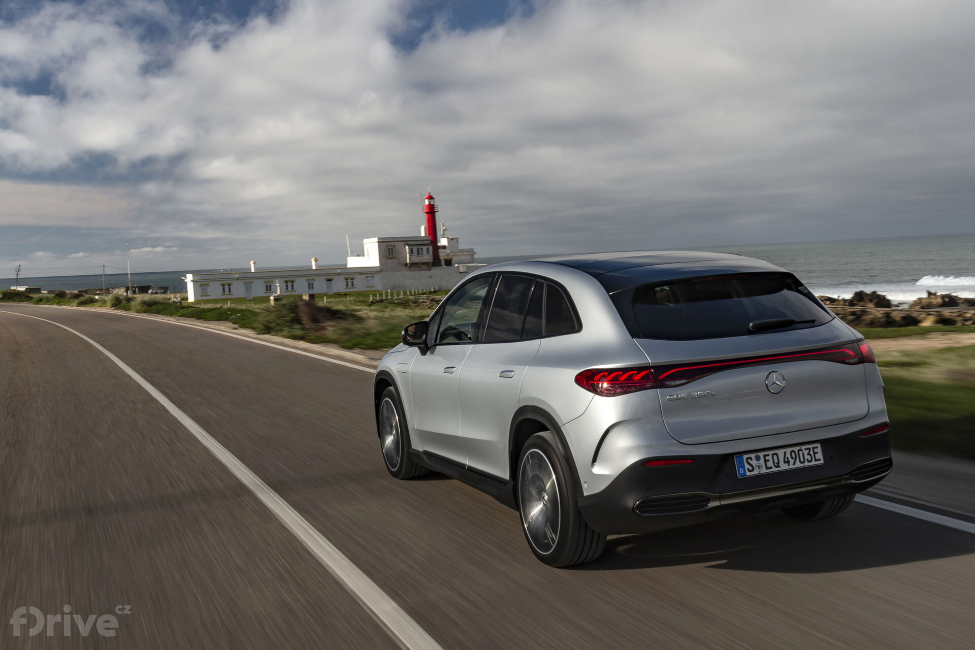 Mercedes-Benz EQE SUV