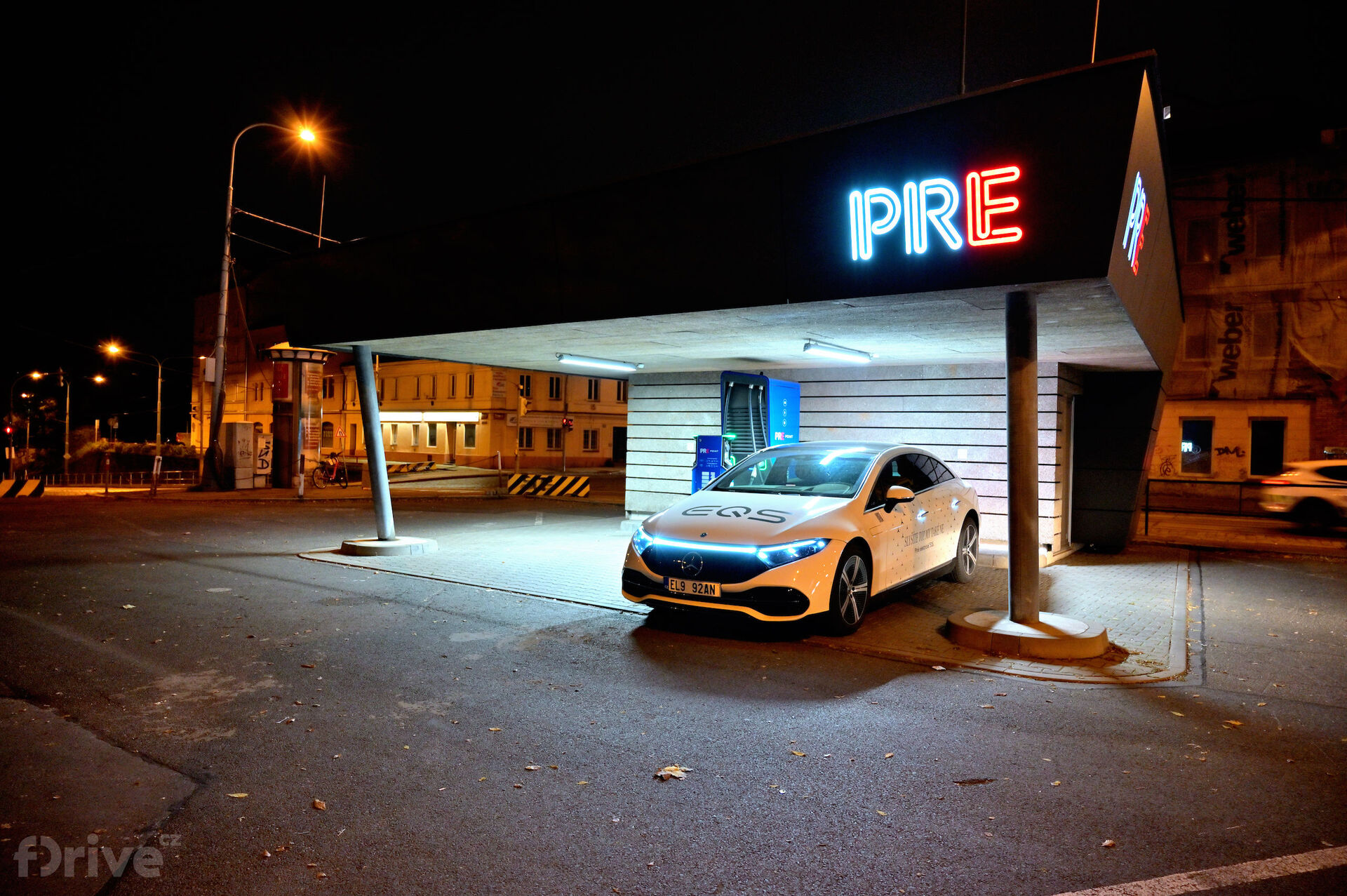 Mercedes-Benz EQS 450+