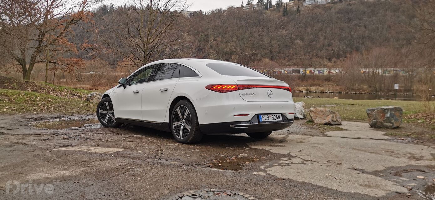 Mercedes-Benz EQS 450+