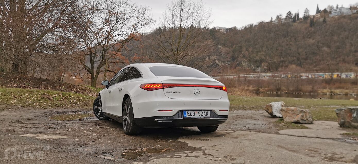 Mercedes-Benz EQS 450+