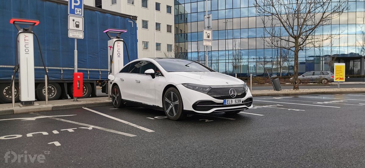 Mercedes-Benz EQS 450+