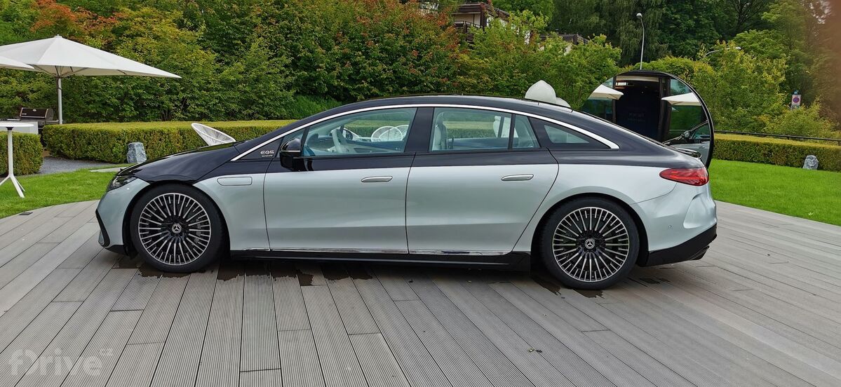 Mercedes-Benz EQS