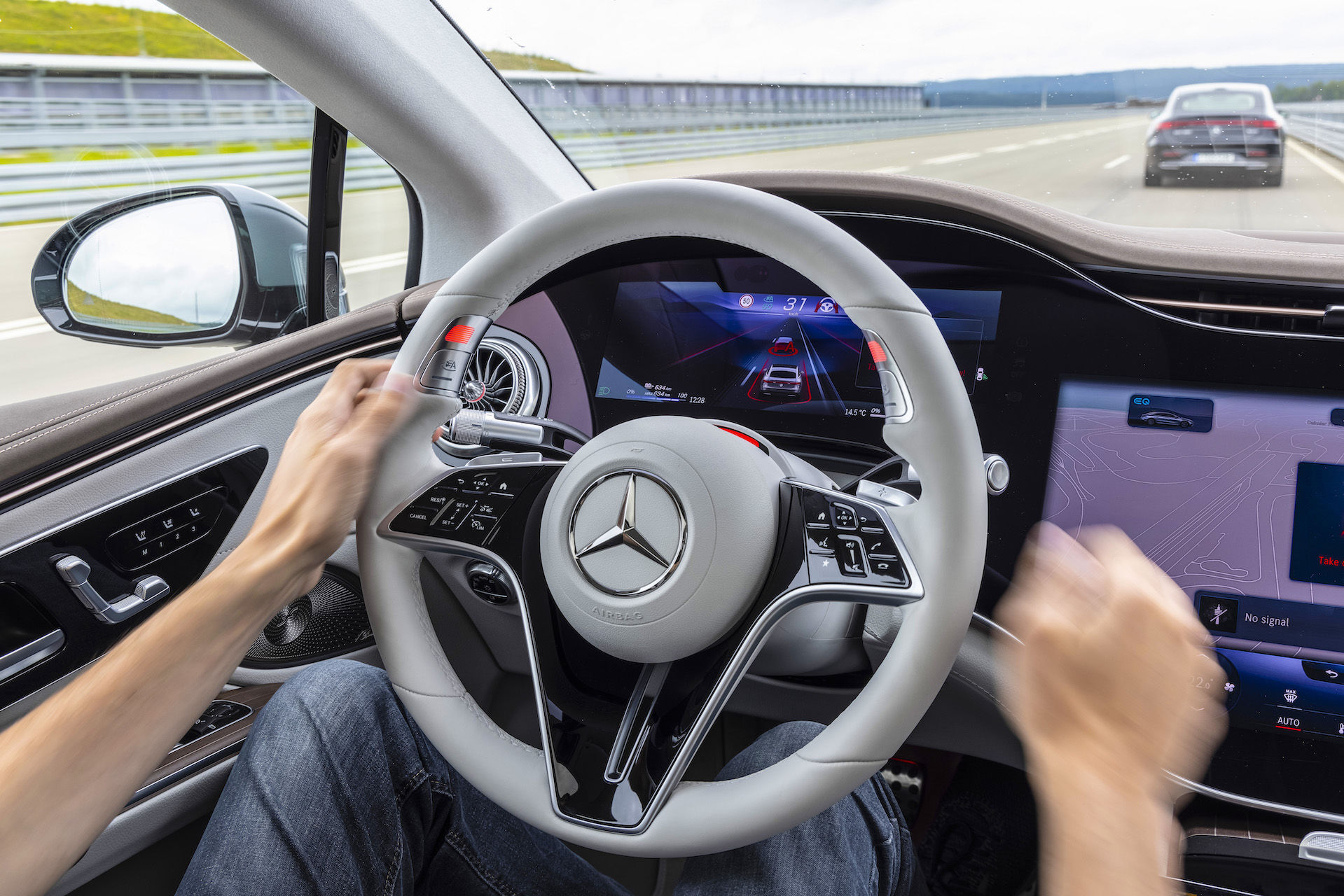 Mercedes-Benz EQS Drive Pilot