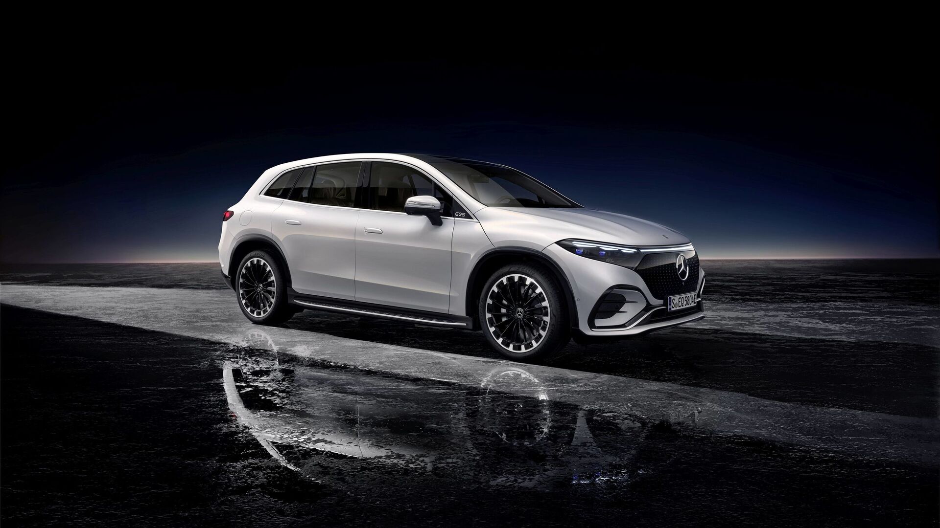 Mercedes-Benz EQS SUV