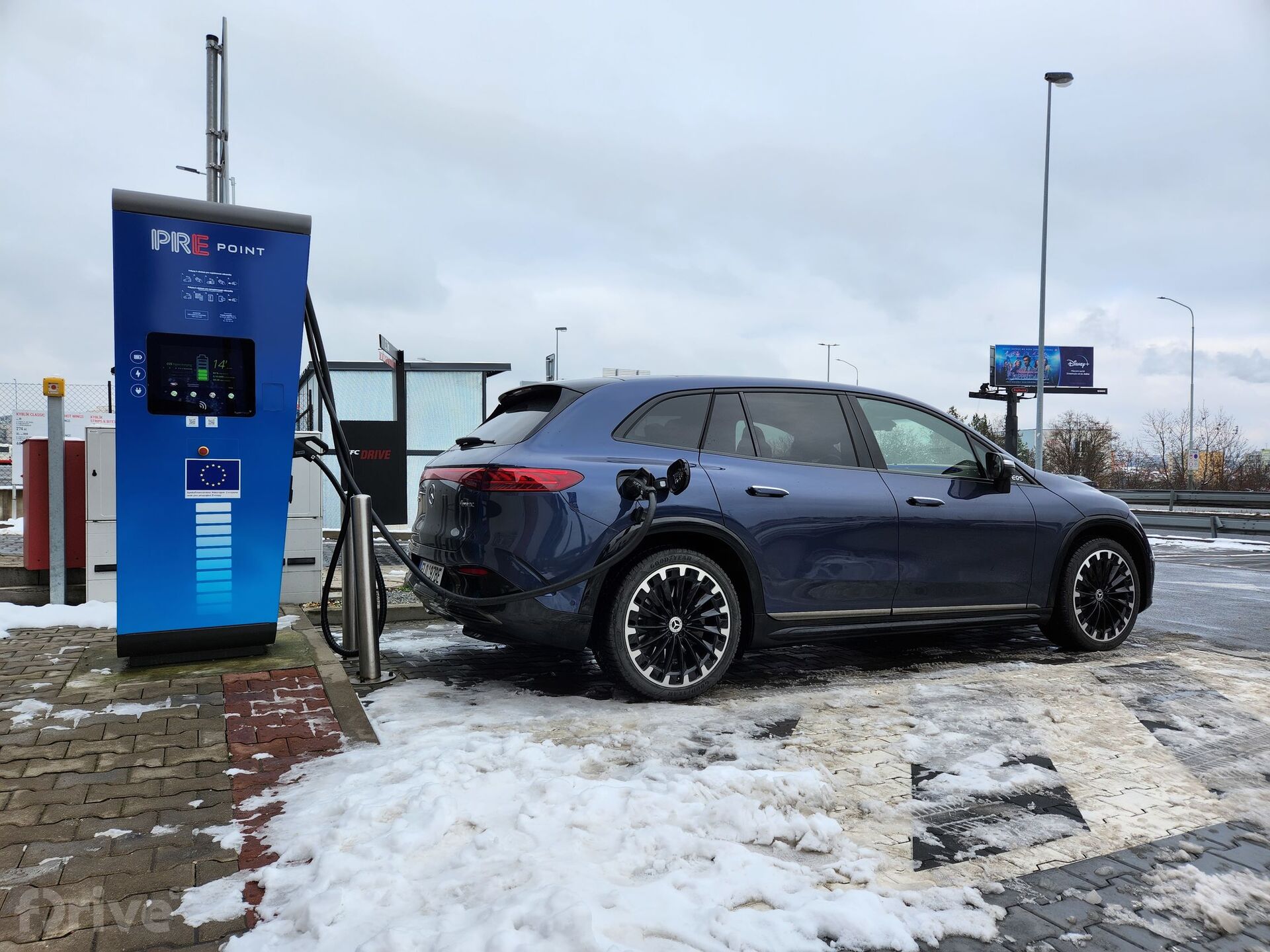 Mercedes-Benz EQS SUV