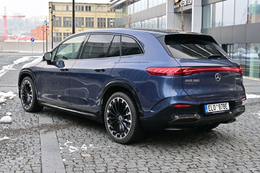 Mercedes-Benz EQS SUV