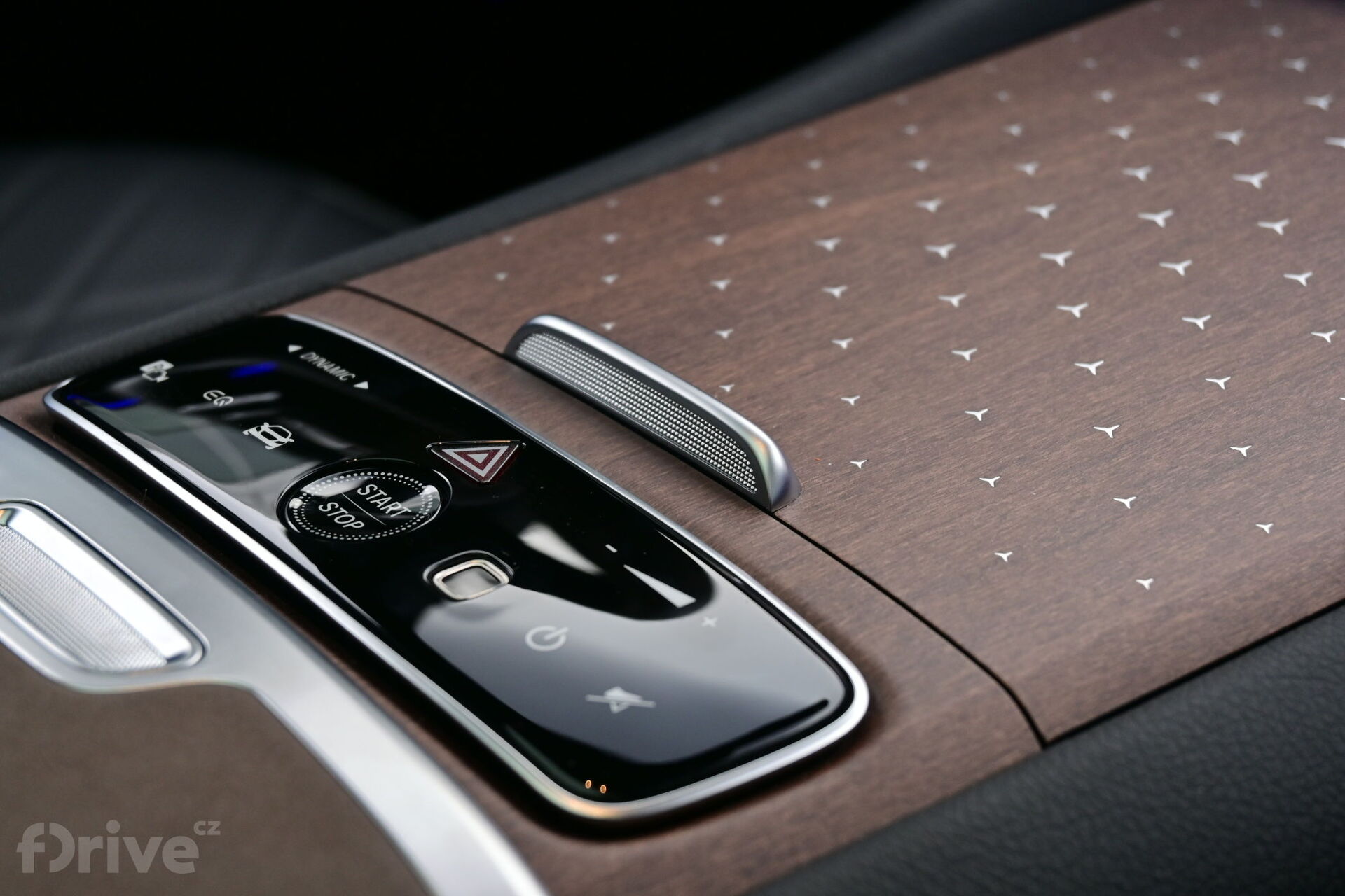 Mercedes-Benz EQS SUV