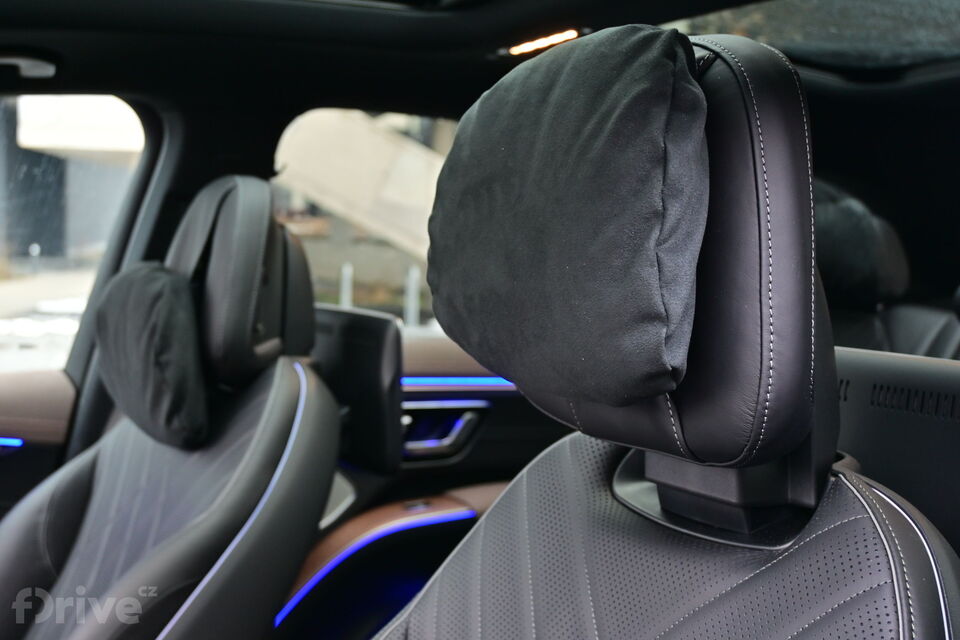 Mercedes-Benz EQS SUV