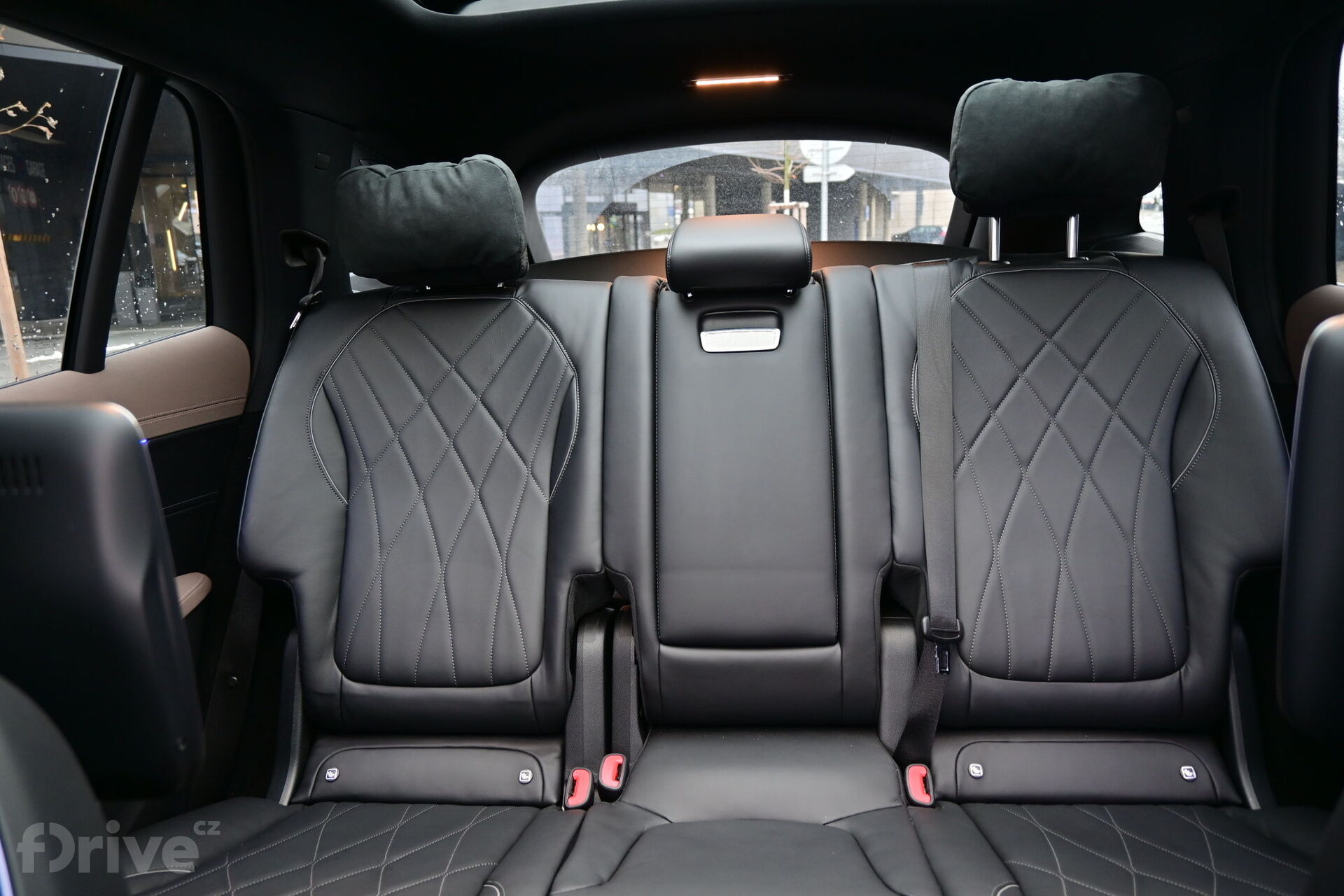 Mercedes-Benz EQS SUV