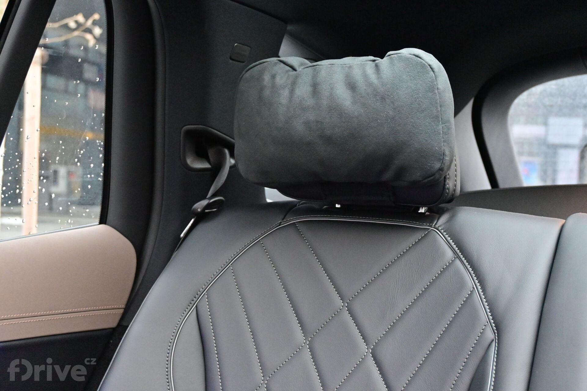 Mercedes-Benz EQS SUV