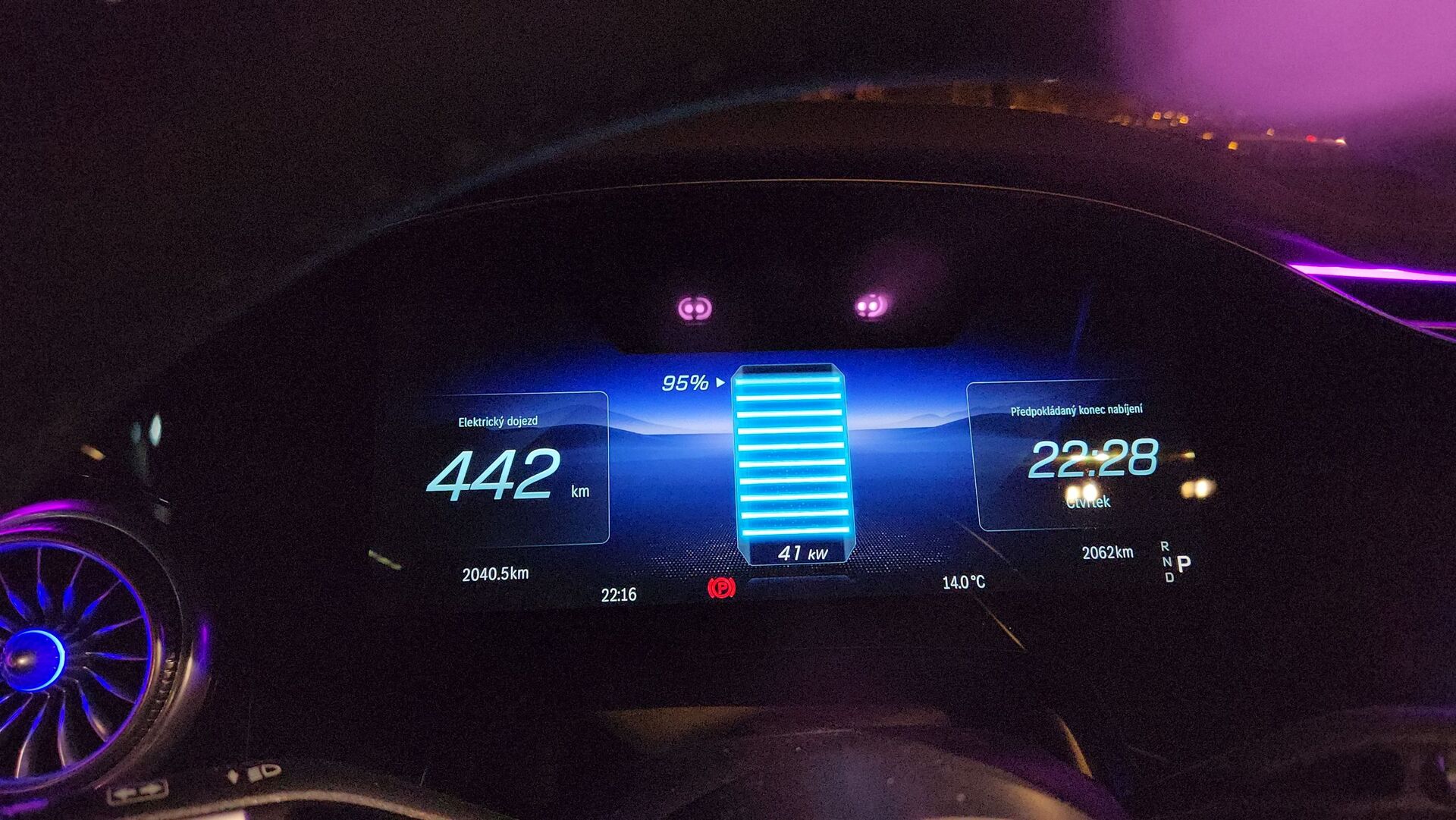 Mercedes-Benz EQS SUV