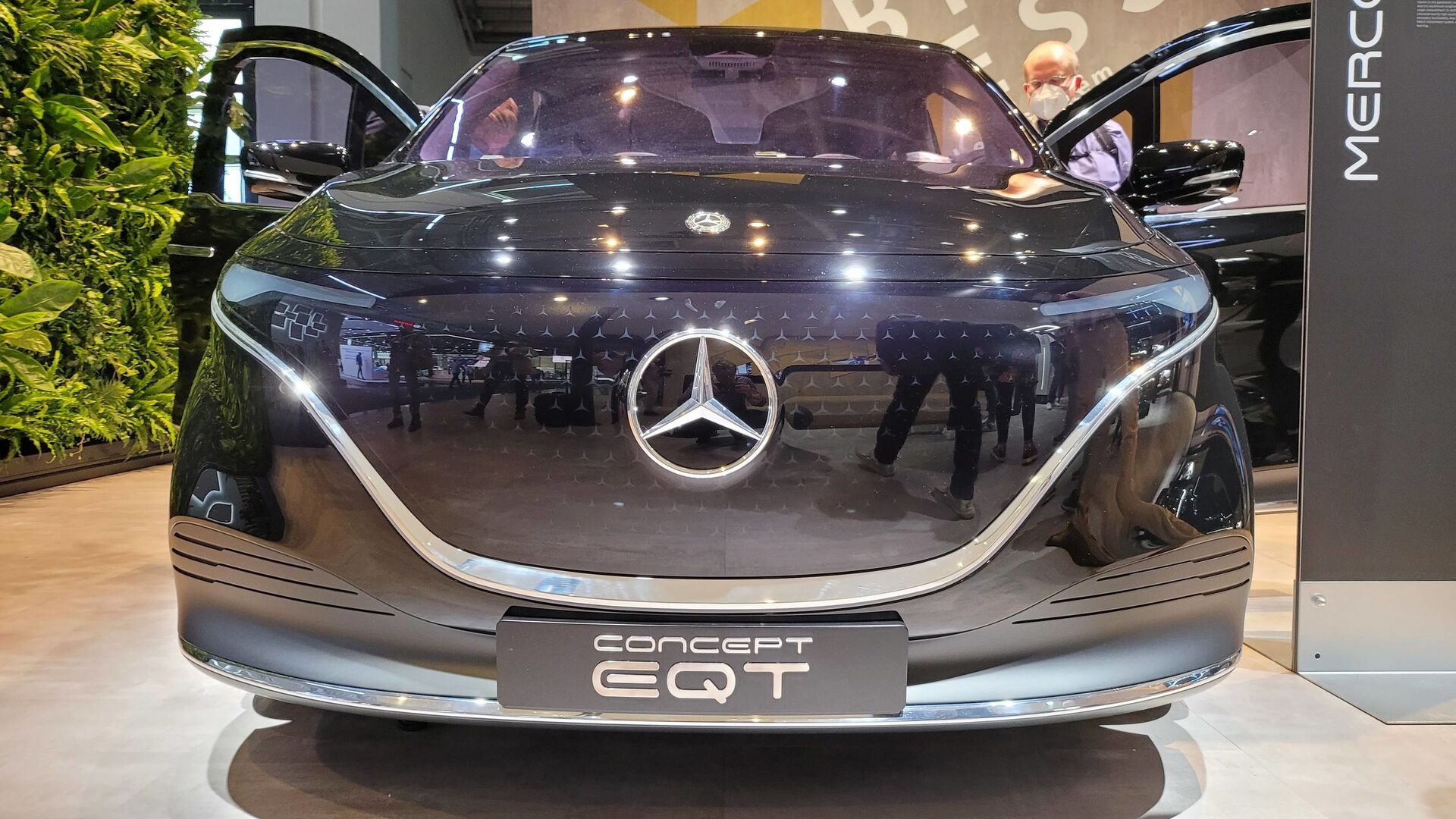 Mercedes-Benz EQT Concept