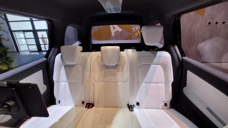 Mercedes-Benz EQT Concept