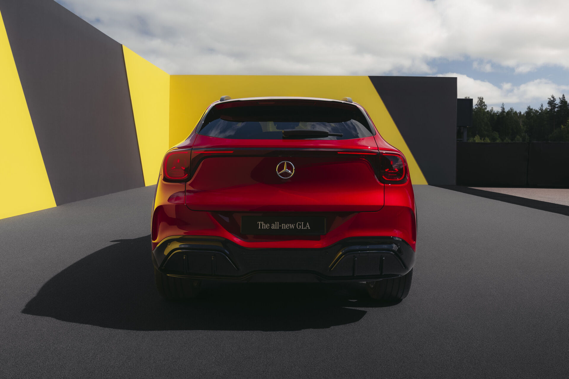 Mercedes-Benz GLA (2026)