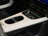 Mercedes-Benz GLA (2026)