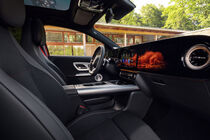Mercedes-Benz GLA (2026)