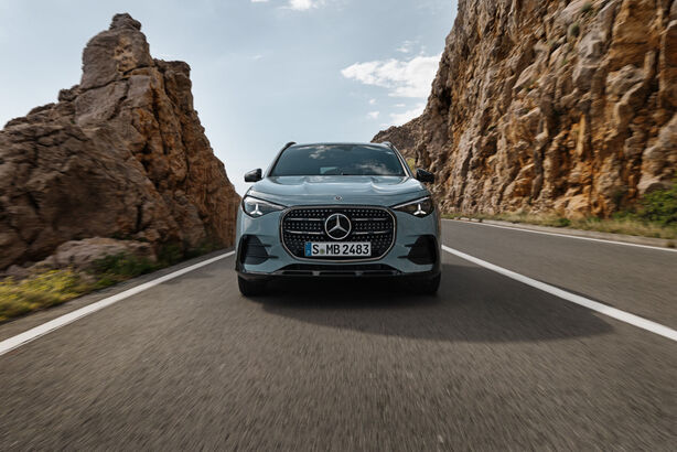 Mercedes-Benz GLA (2026)