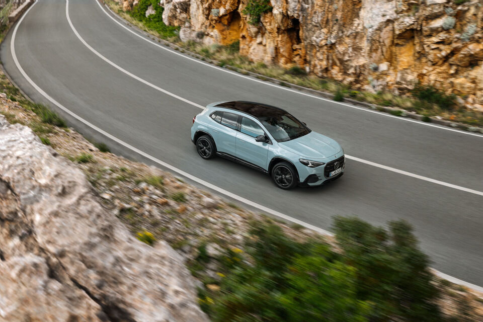 Mercedes-Benz GLA (2026)