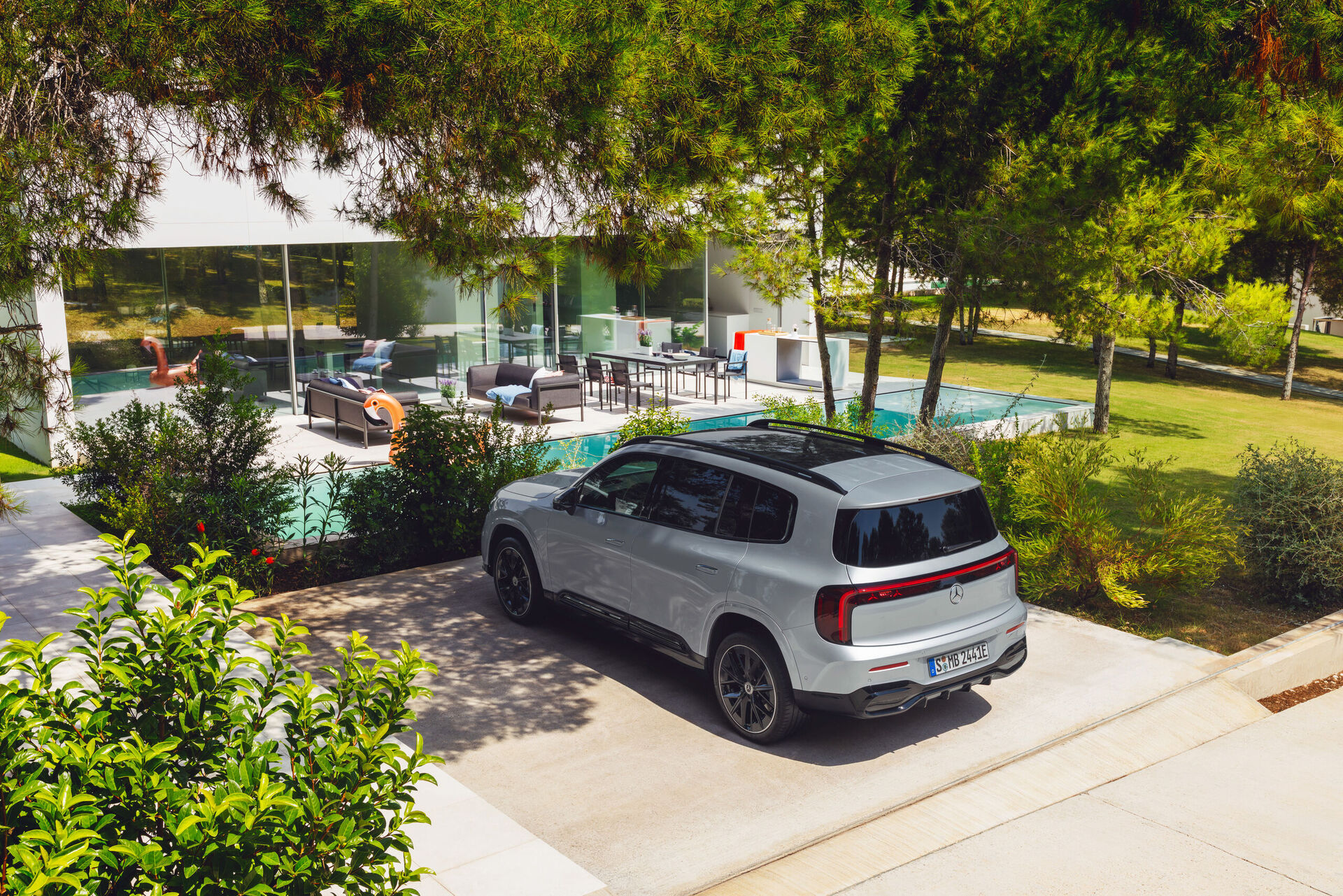 Mercedes-Benz GLB (2025)