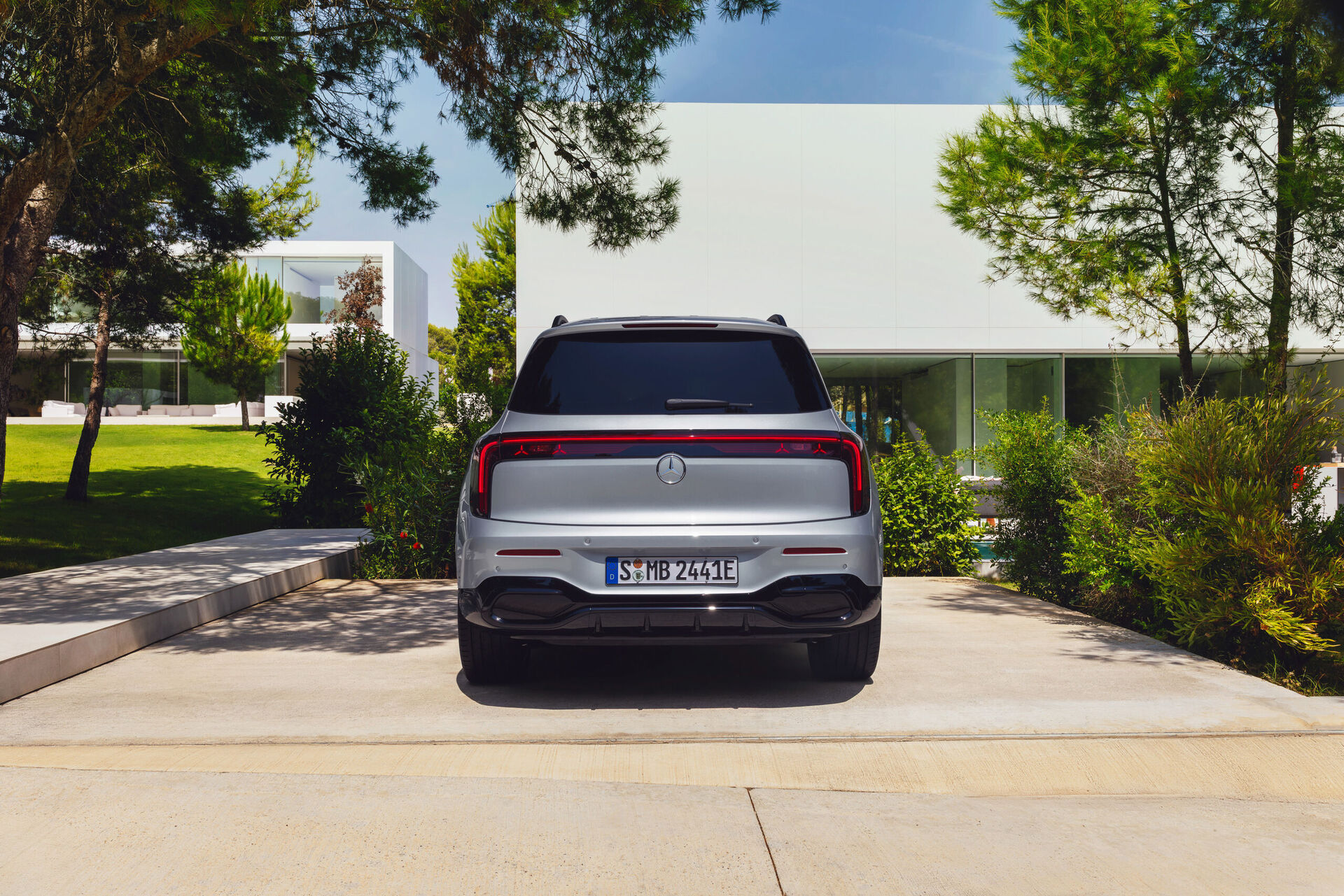 Mercedes-Benz GLB (2025)