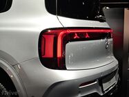 Mercedes-Benz GLB (2025)