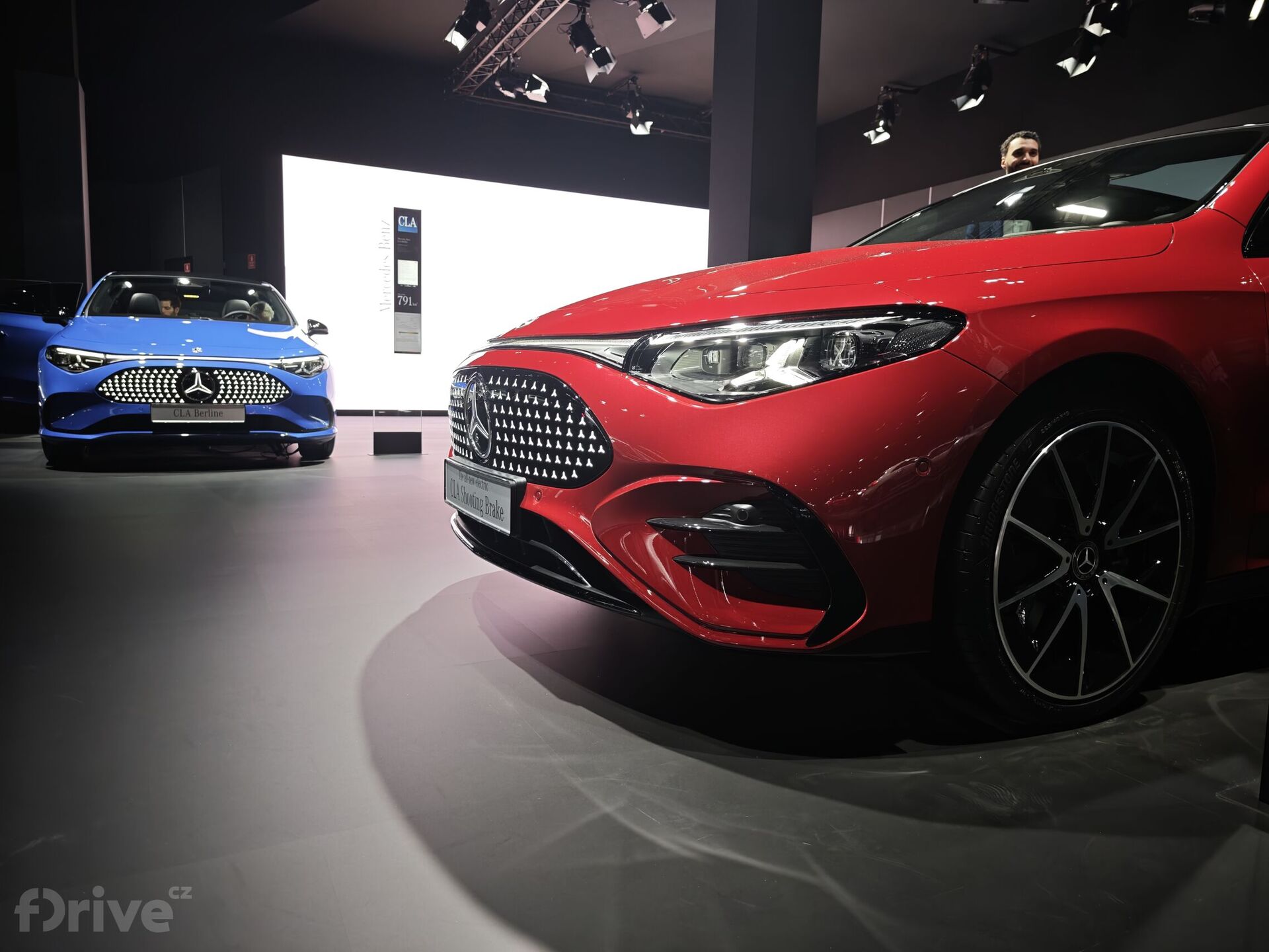 Mercedes-Benz GLB (2025)