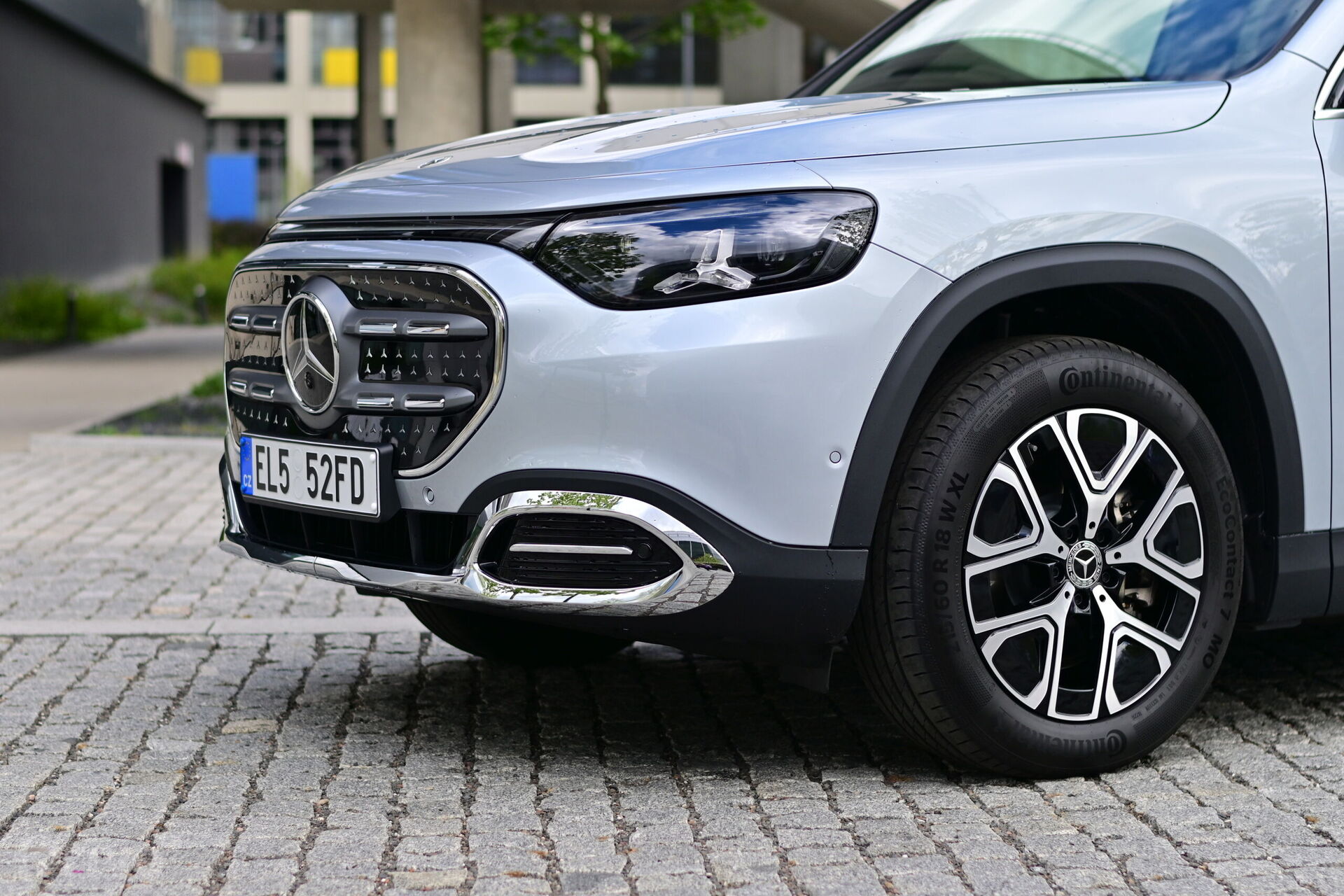 Mercedes-Benz GLB (2025)