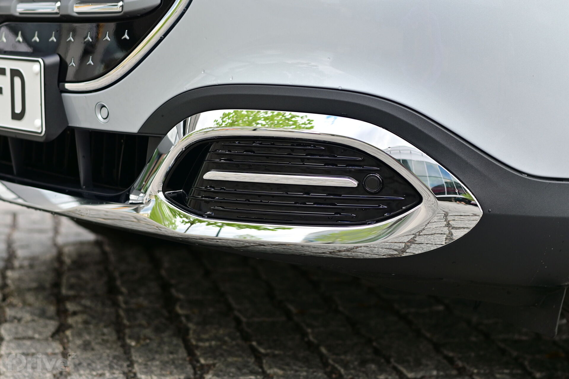 Mercedes-Benz GLB (2025)