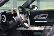 Mercedes-Benz GLB (2025)