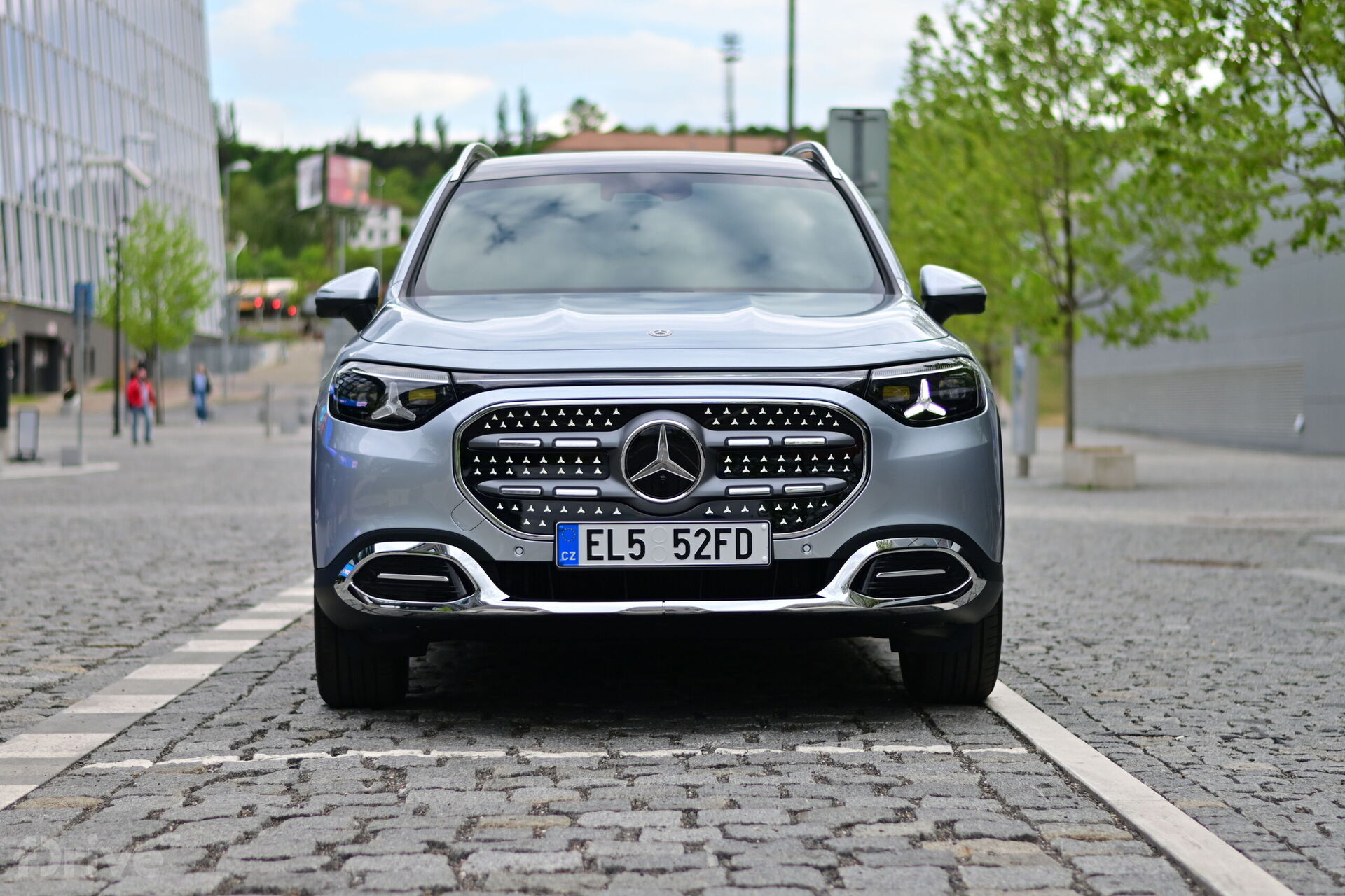 Mercedes-Benz GLB (2025)